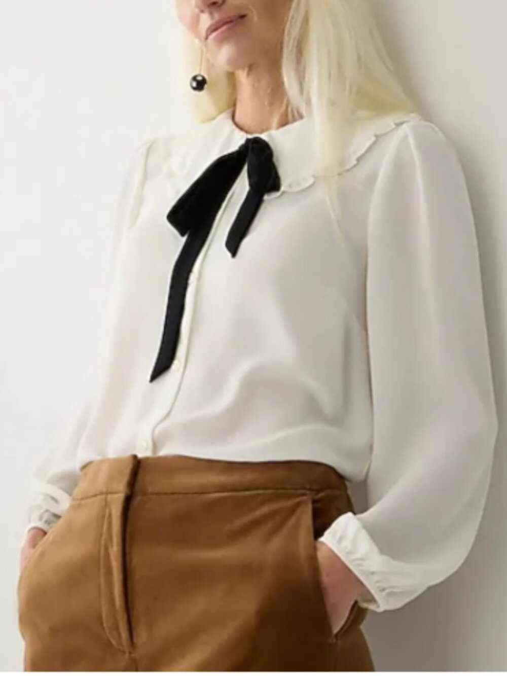 J. Crew Drapey Ruffle-Collar Button-Up Shirt Blouse White Black Tie Bow Size 10